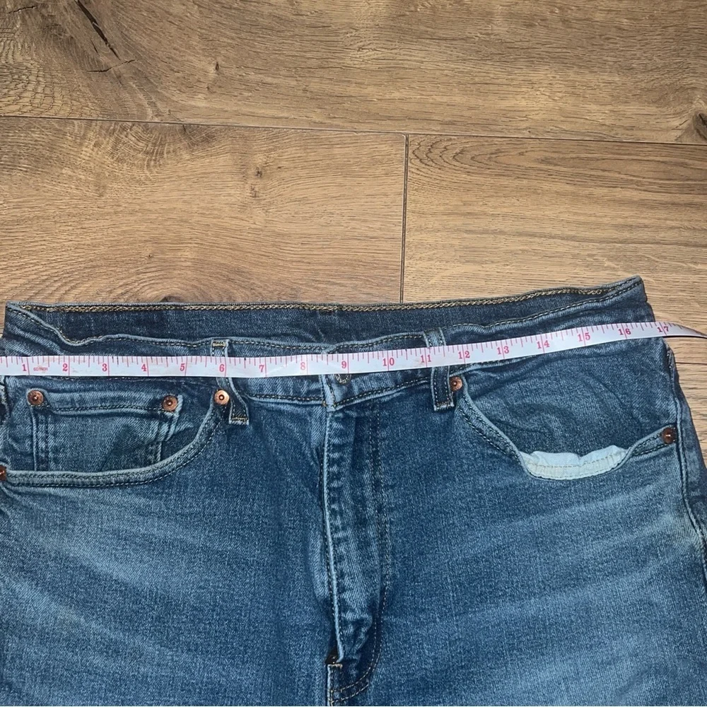 Levi’s 505 Straight Fit Work Jeans W36 L32 Distressed Cut Hem Classic Blue - Picture 6 of 11